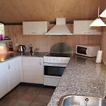 Сasa de vacaciones Maureen - 10-5km From The Sea By Interhome *