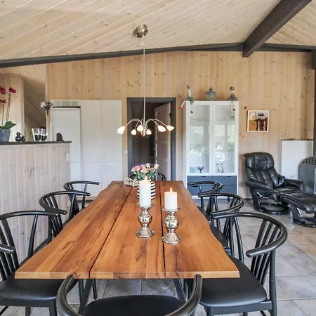別荘 Maureen - 10-5km From The Sea By Interhome *